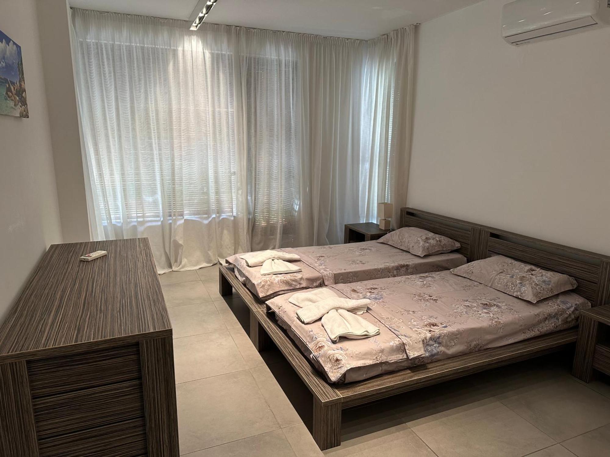 Gitea Sand Lilies Apartments Созополь Екстер'єр фото