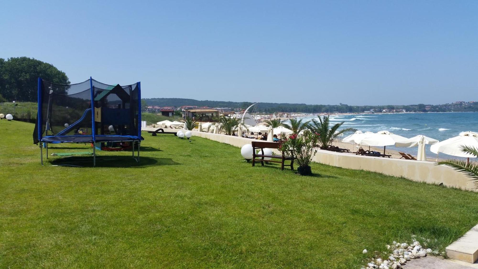 Gitea Sand Lilies Apartments Созополь Екстер'єр фото